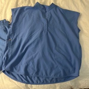 Figs Scrubs Cecil Blue size small top and small pants